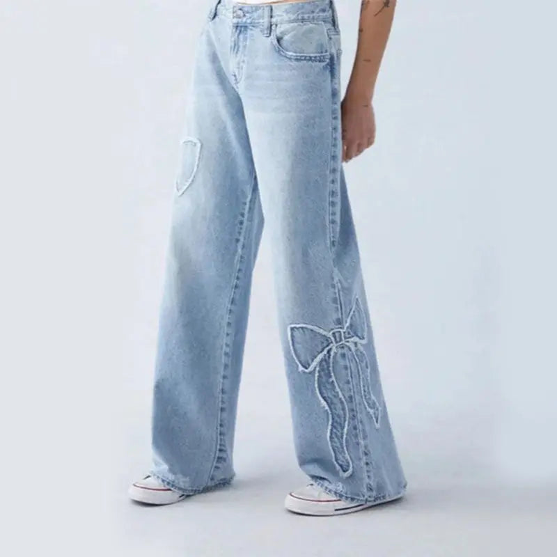 Women's Straight Embroidered Side Frayed Butterfly Jeans null